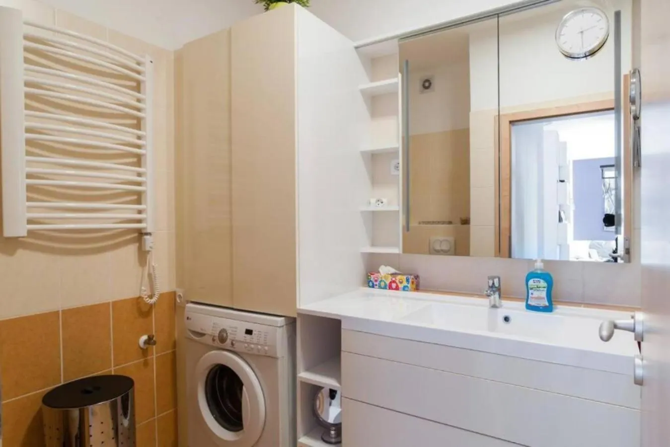 Apartament Skydive Budapeszt 0*,  Węgry
